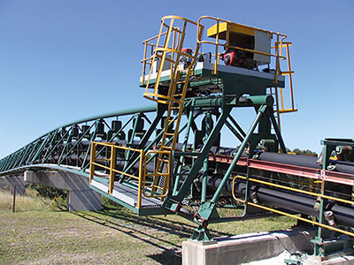 Mangueira de borracha para manuseio de materiais a granel