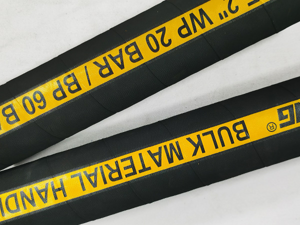 Mangueira de descarga de cimento seco